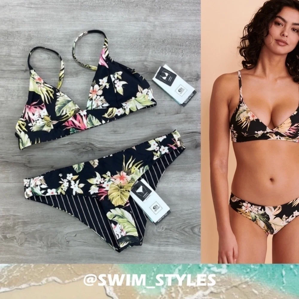 ☀️RIP CURL☀️ ON THE COAST TRI ON THE COAST REVERSIBLE CHEEKY BIKINI SET